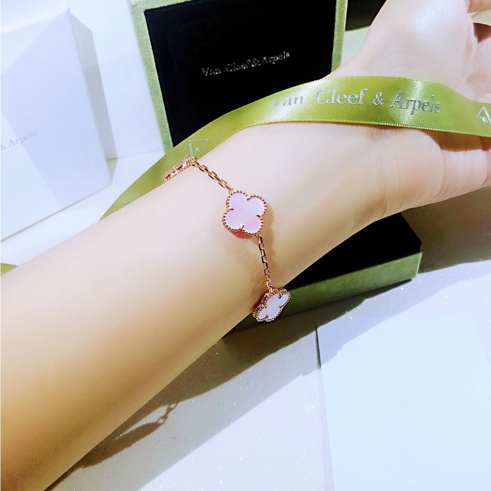 Van Cleef Pink Mother of Pearl Clover Bracelet - Picture 5 of 6